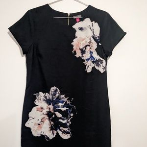 Vince Camuto Floral Short Sleeve Dress - Size 8